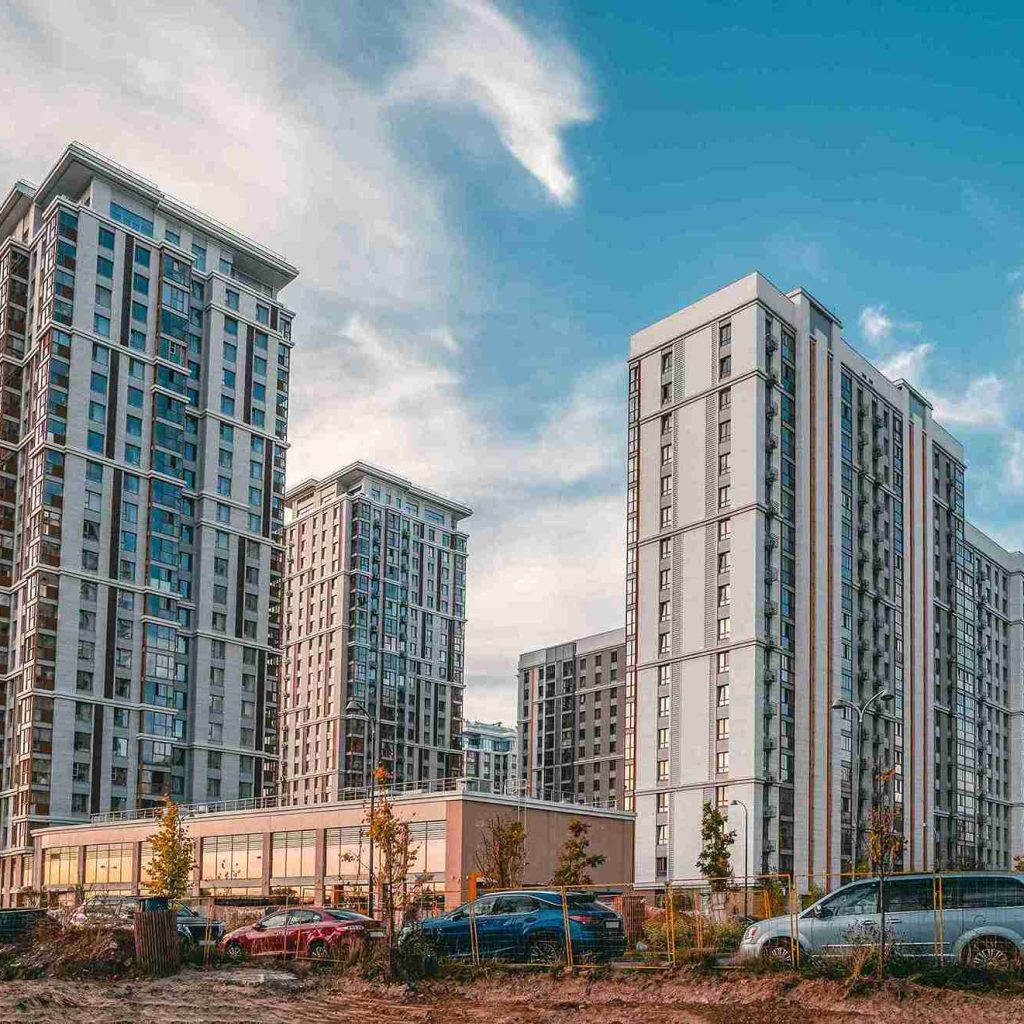 modern-residential-neighborhood-moscow-skyscrapers-background-evening-blue-sky_11zon